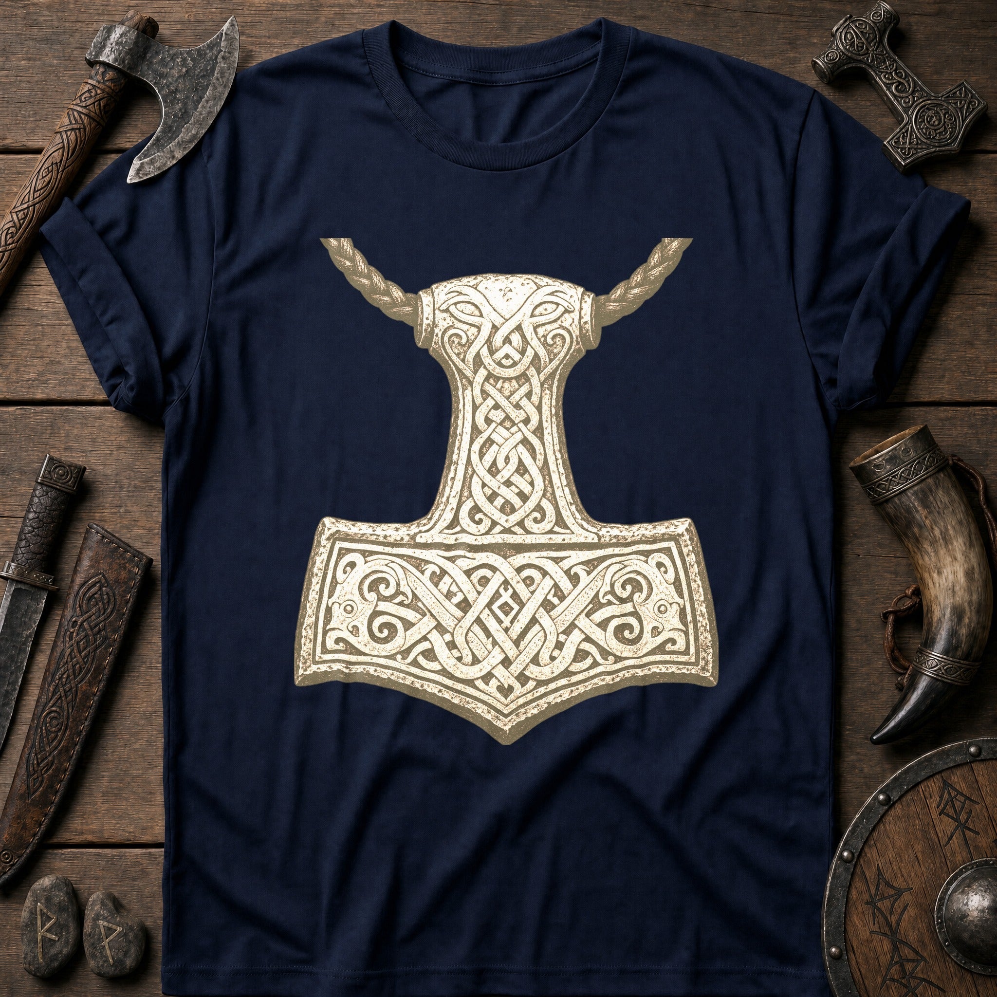 Mjolnir Macro Pendant Viking T-Shirt US