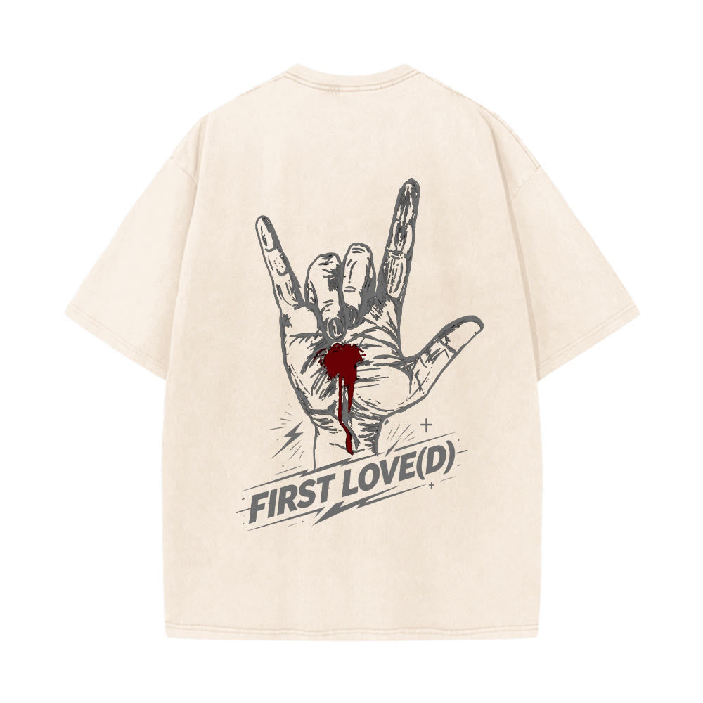 Christianartworkshop Grunge Rock Hand Bleeding Heart Graphic Arch Slogan Front Large First Love Letter Back Washed T-Shirt