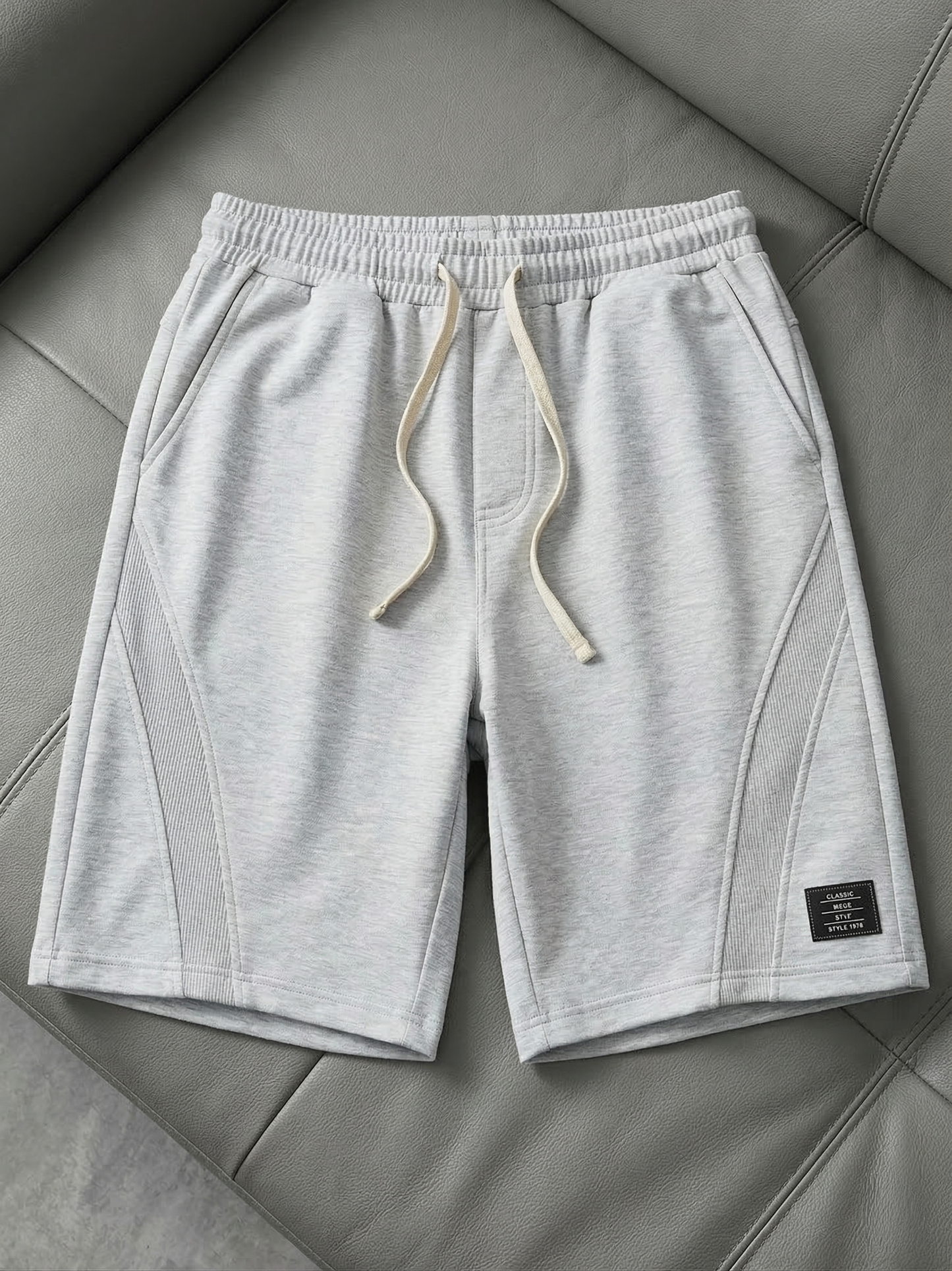 Men's Casual Deconstructed Shorts Embroidered Logo Multi-Pocket Design