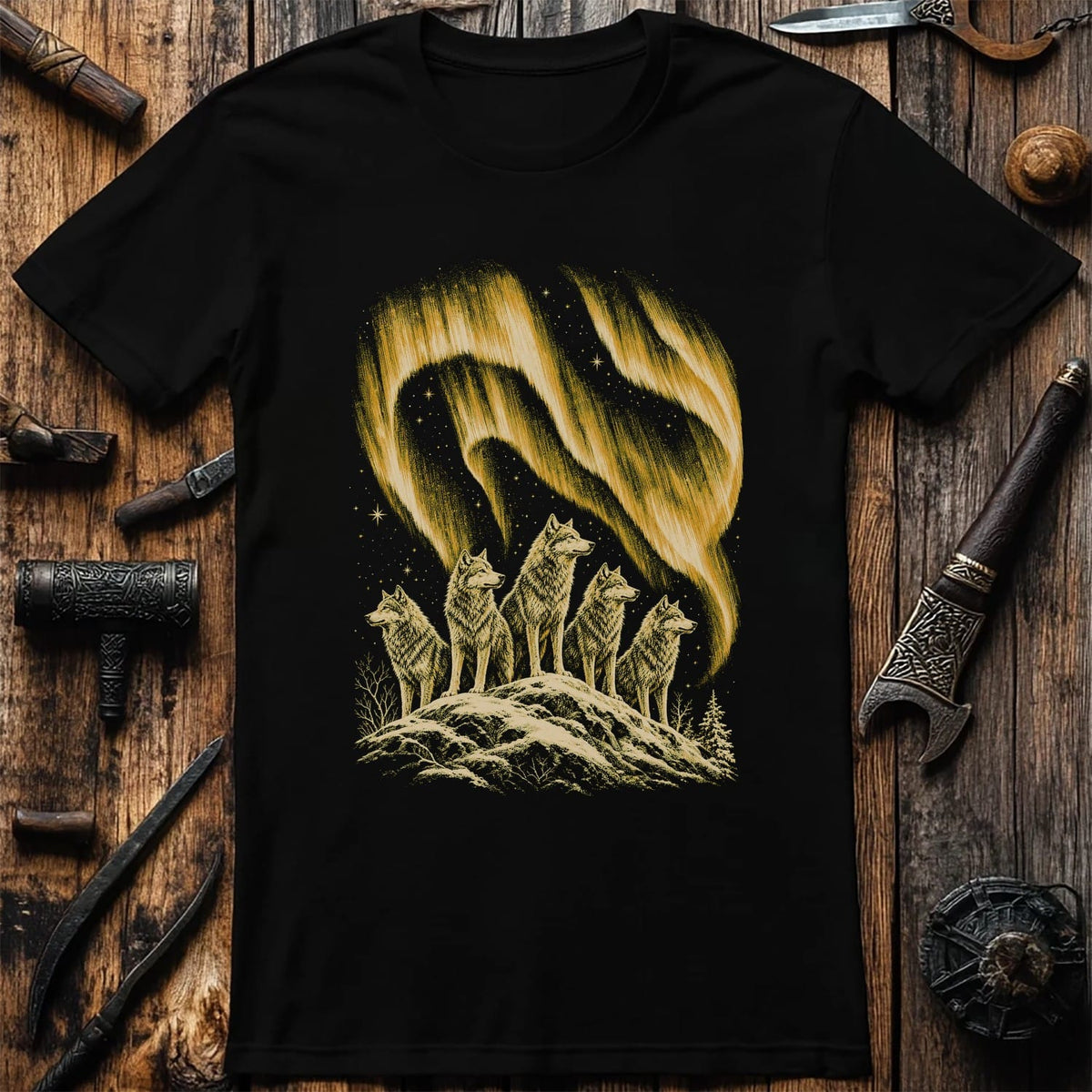 Wolfpack Under Amber Aurora Viking T-Shirt EU