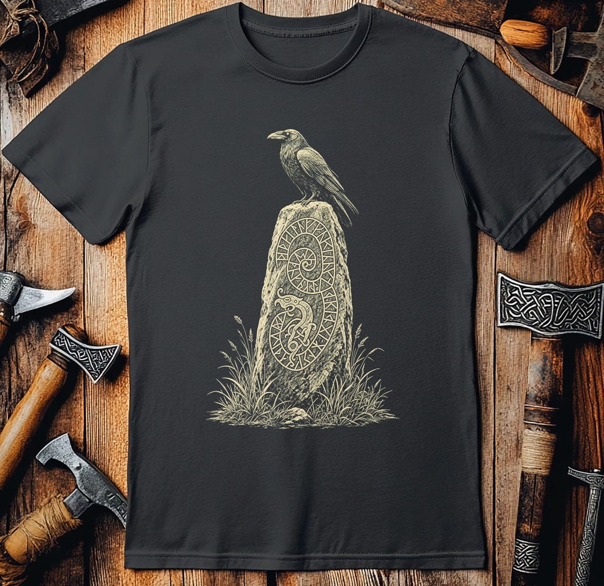 Raven On The Runestone Viking T-Shirt EU