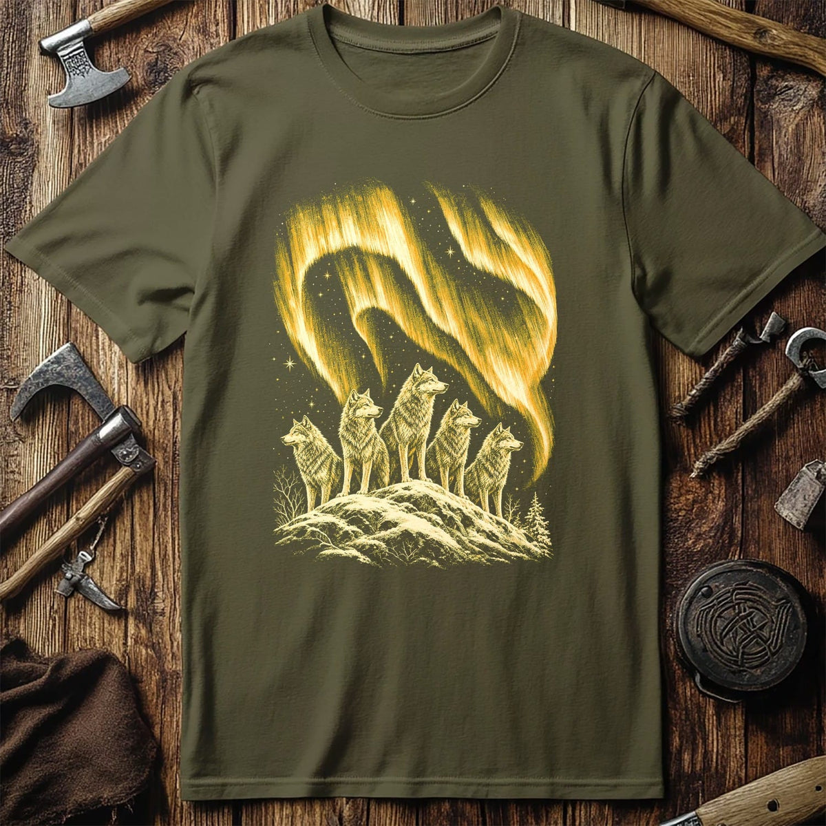 Wolfpack Under Amber Aurora Viking T-Shirt EU