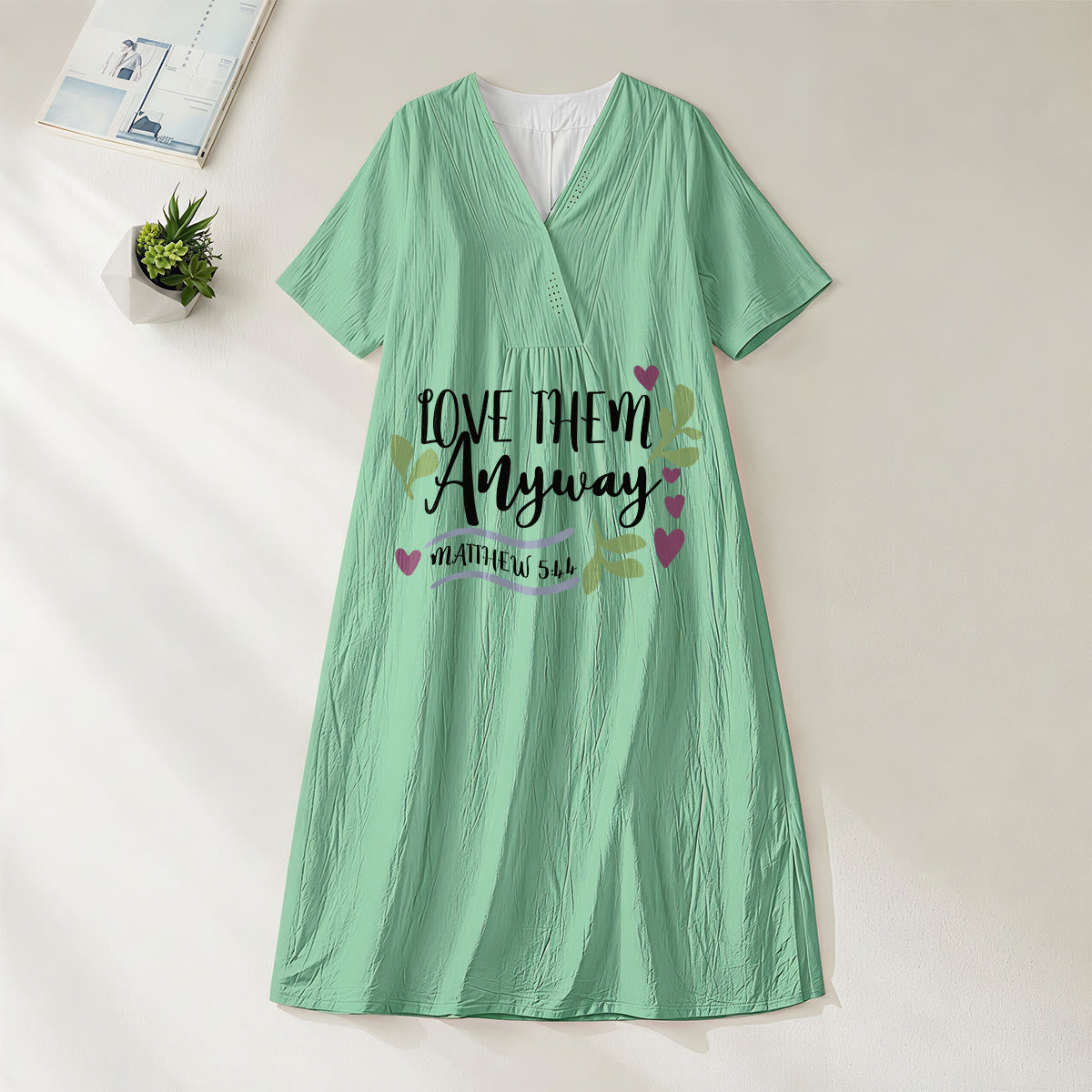 Christianartworkshop "Love Them Anyway" Matthew 5:44 Heart Leaf Print V-Neck Short Sleeve Midi Dress