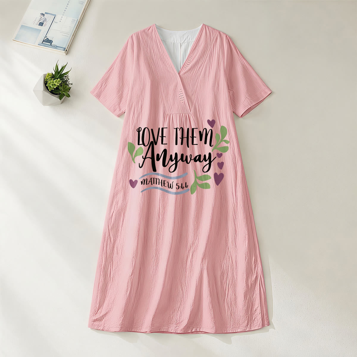 Christianartworkshop "Love Them Anyway" Matthew 5:44 Heart Leaf Print V-Neck Short Sleeve Midi Dress