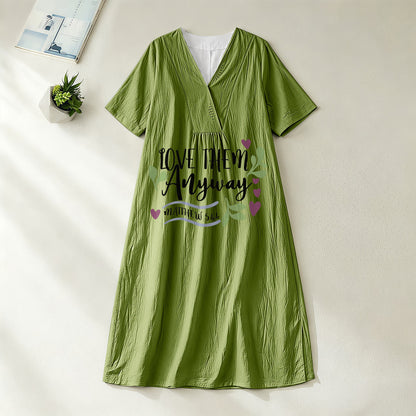Christianartworkshop "Love Them Anyway" Matthew 5:44 Heart Leaf Print V-Neck Short Sleeve Midi Dress