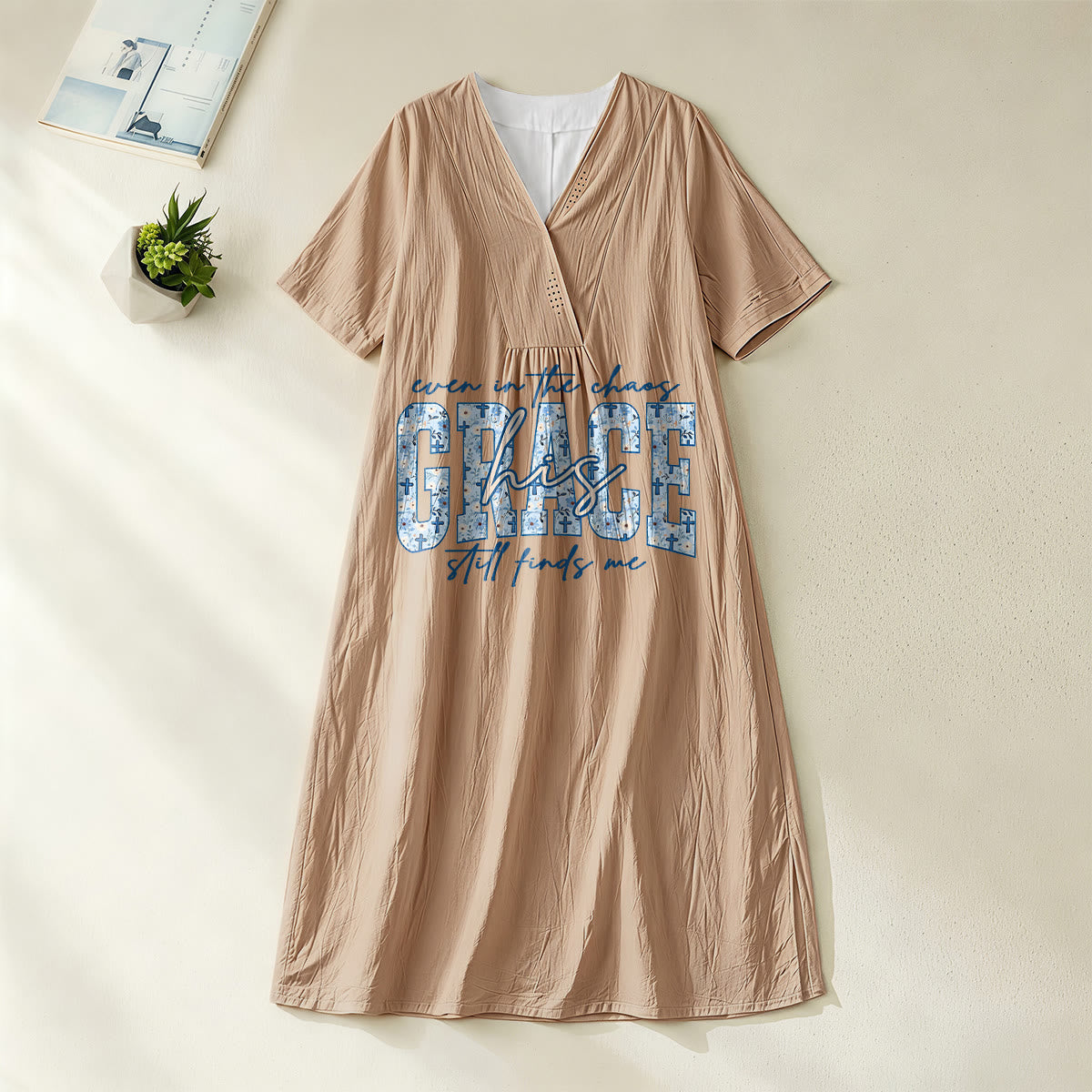 Christianartworkshop Classic "His Grace Still Finds Me" Plaid Print V-Neck Loose Midi Dress