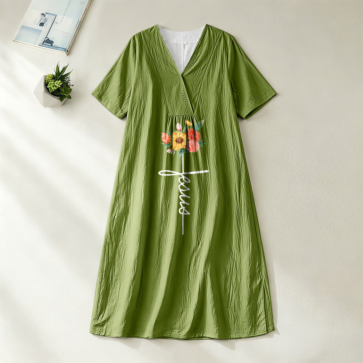 Christianartworkshop Jesus Script Cross & Sunflower Floral V-Neck Short Sleeve Midi Dress