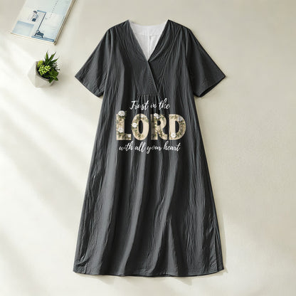 Christianartworkshop Trust In The Lord With All Your Heart Floral V-Neck Short Sleeve Midi Dress