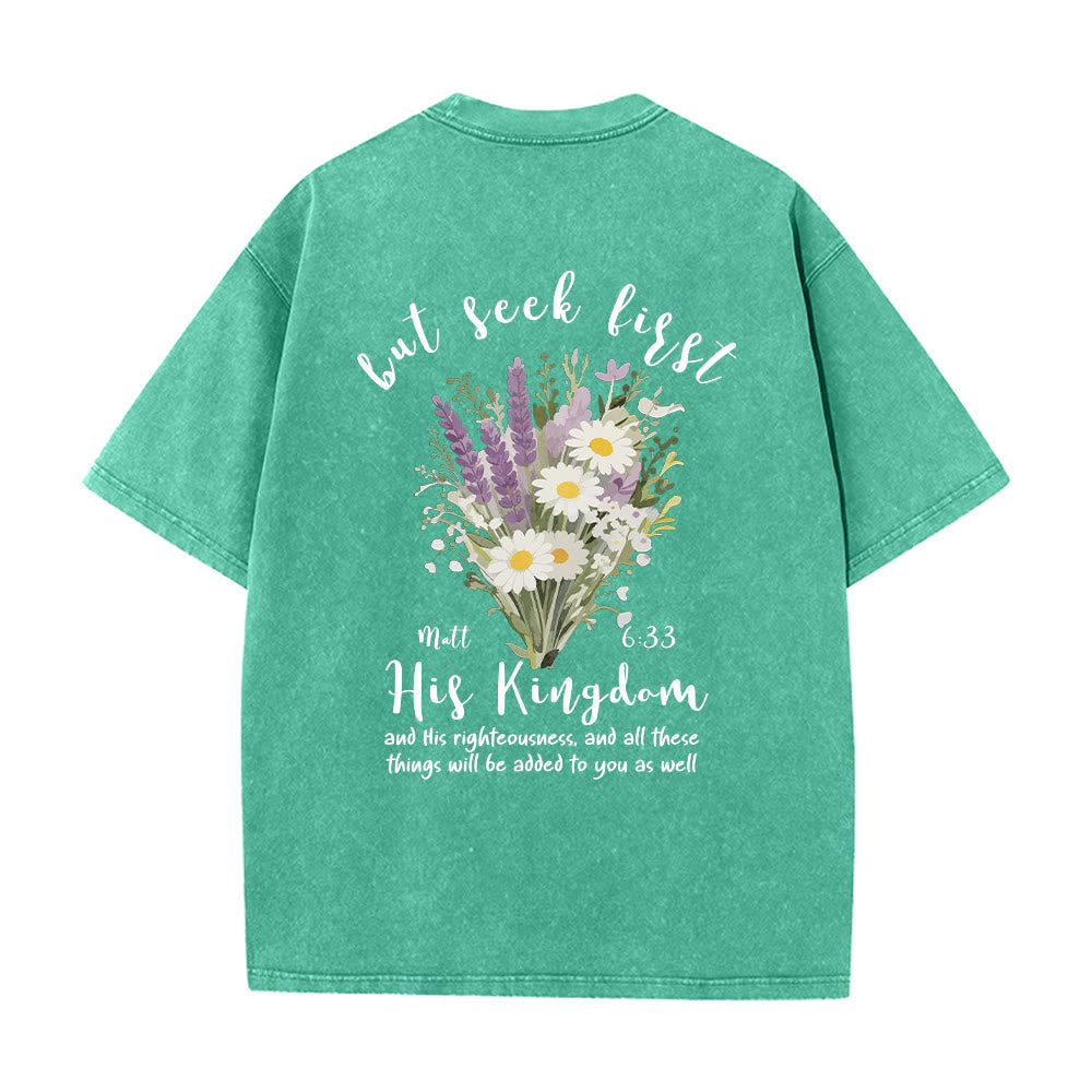 Christianartworkshop Tiny Lavender Daisy Bouquet Large Back Floral Arrangement Inspirational Verse Washed T-Shirt