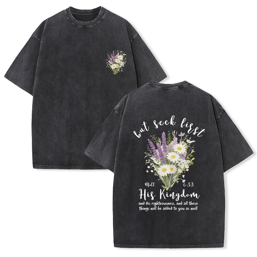 Christianartworkshop Tiny Lavender Daisy Bouquet Large Back Floral Arrangement Inspirational Verse Washed T-Shirt
