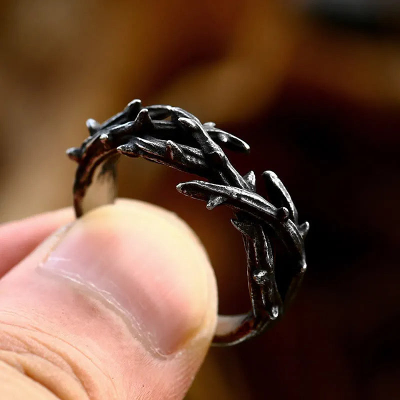 Distressed Thorn Ring
