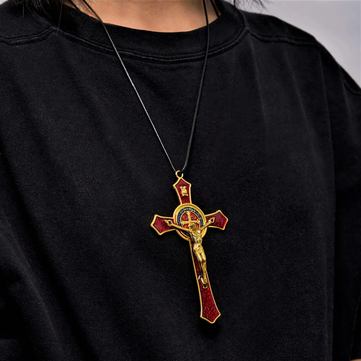 Classic Style RedBlue Crafted Crucifix Big Size Pendant Necklace