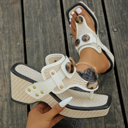 Evelina Resin Slides