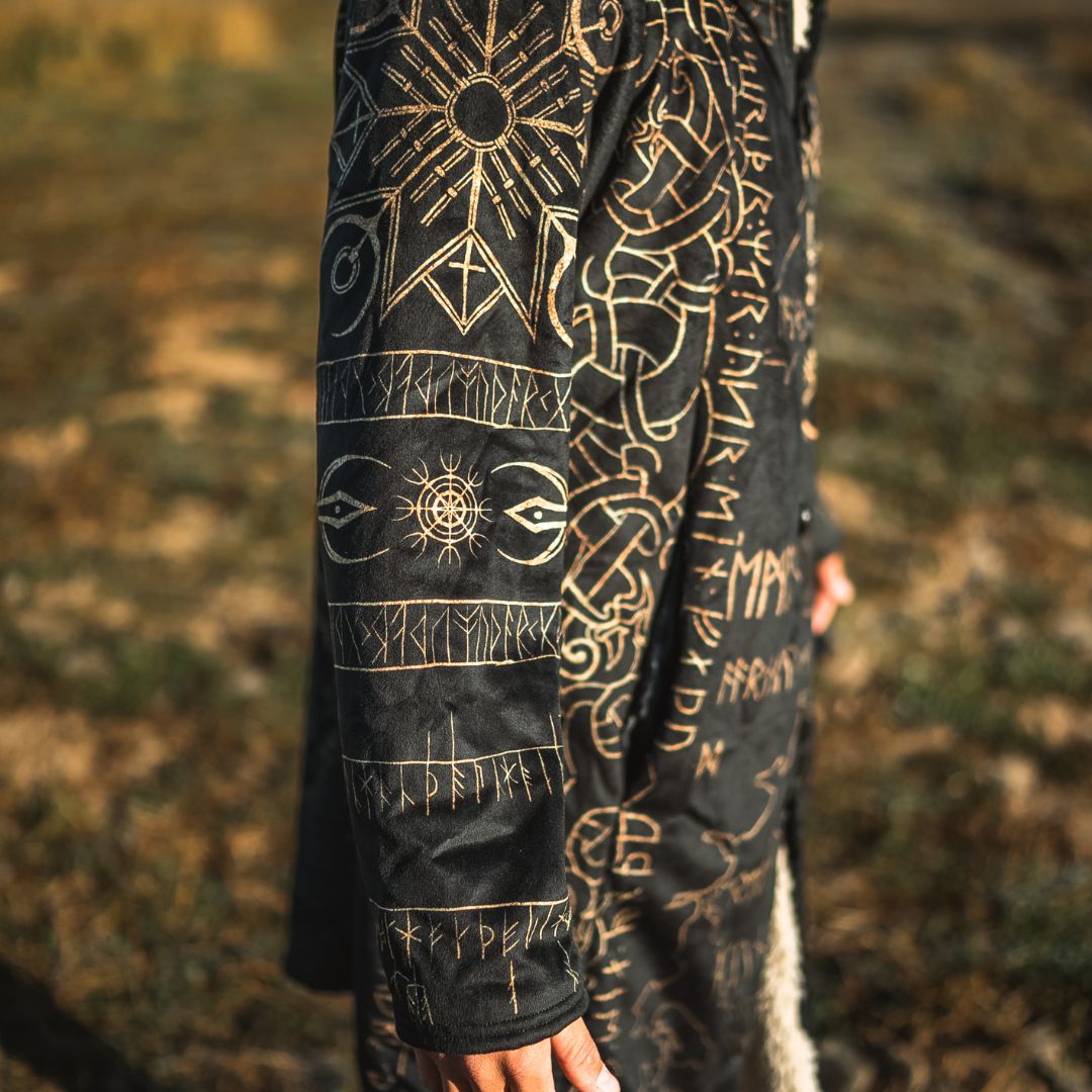Vegvisir Cloak