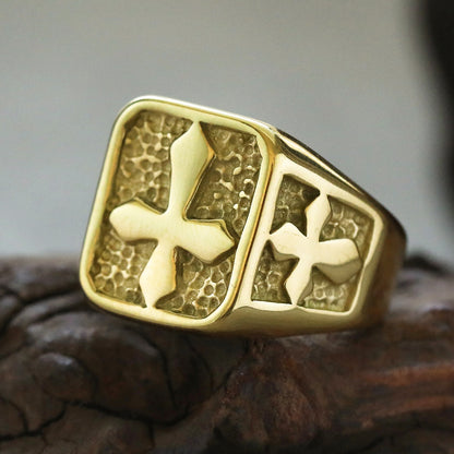 Retro-style Cross Ring