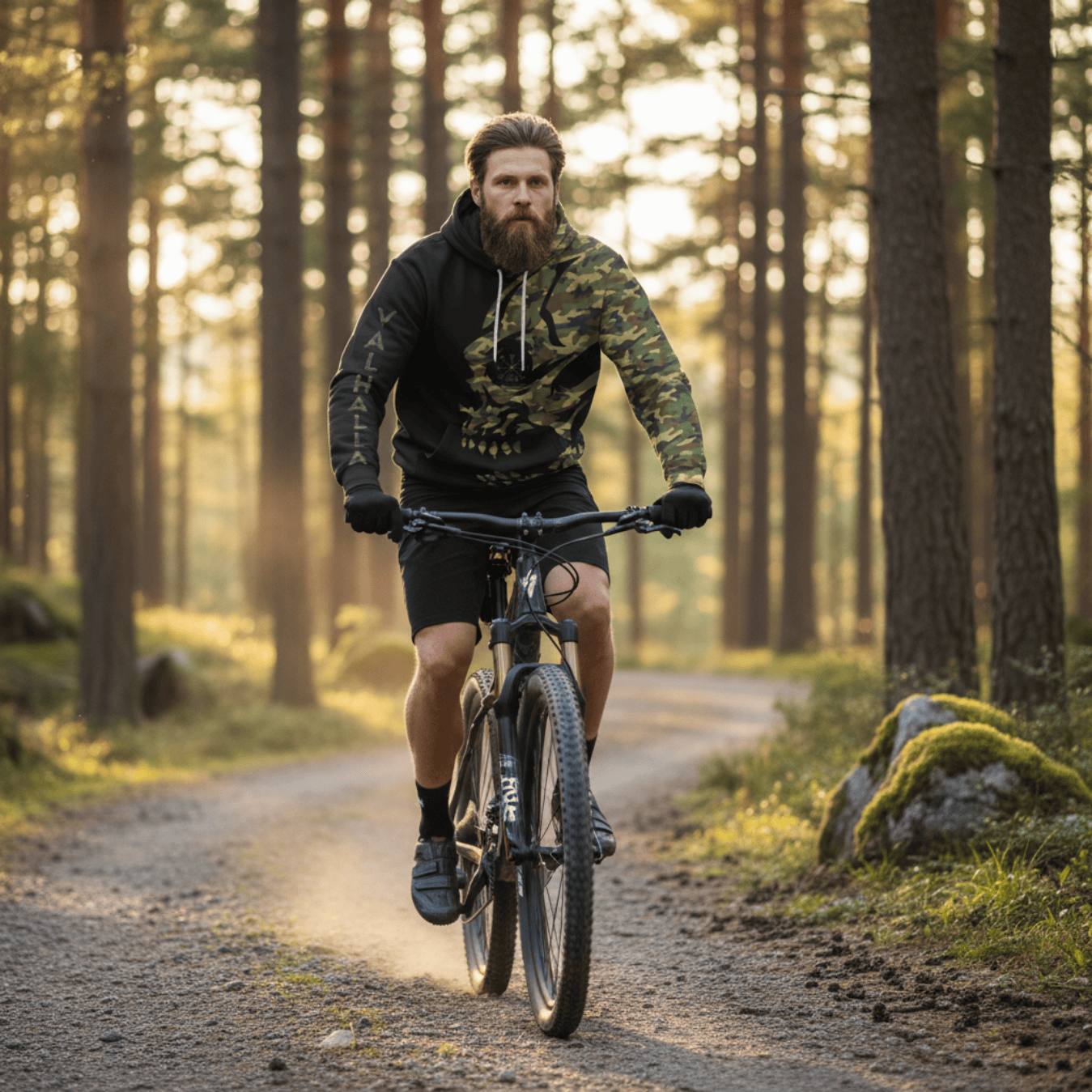 VikingStyle Clothing - VIKING CAMO VEGVISIR Viking Hoodie A39 VKNGB