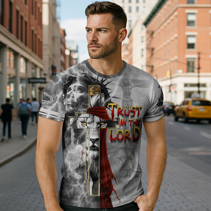 Trust In The Lord Jesus Cross Lion Crown Christian Faith T-Shirt
