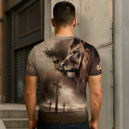 Jesus Is King Shirt – Bold Christian Graphic Tee