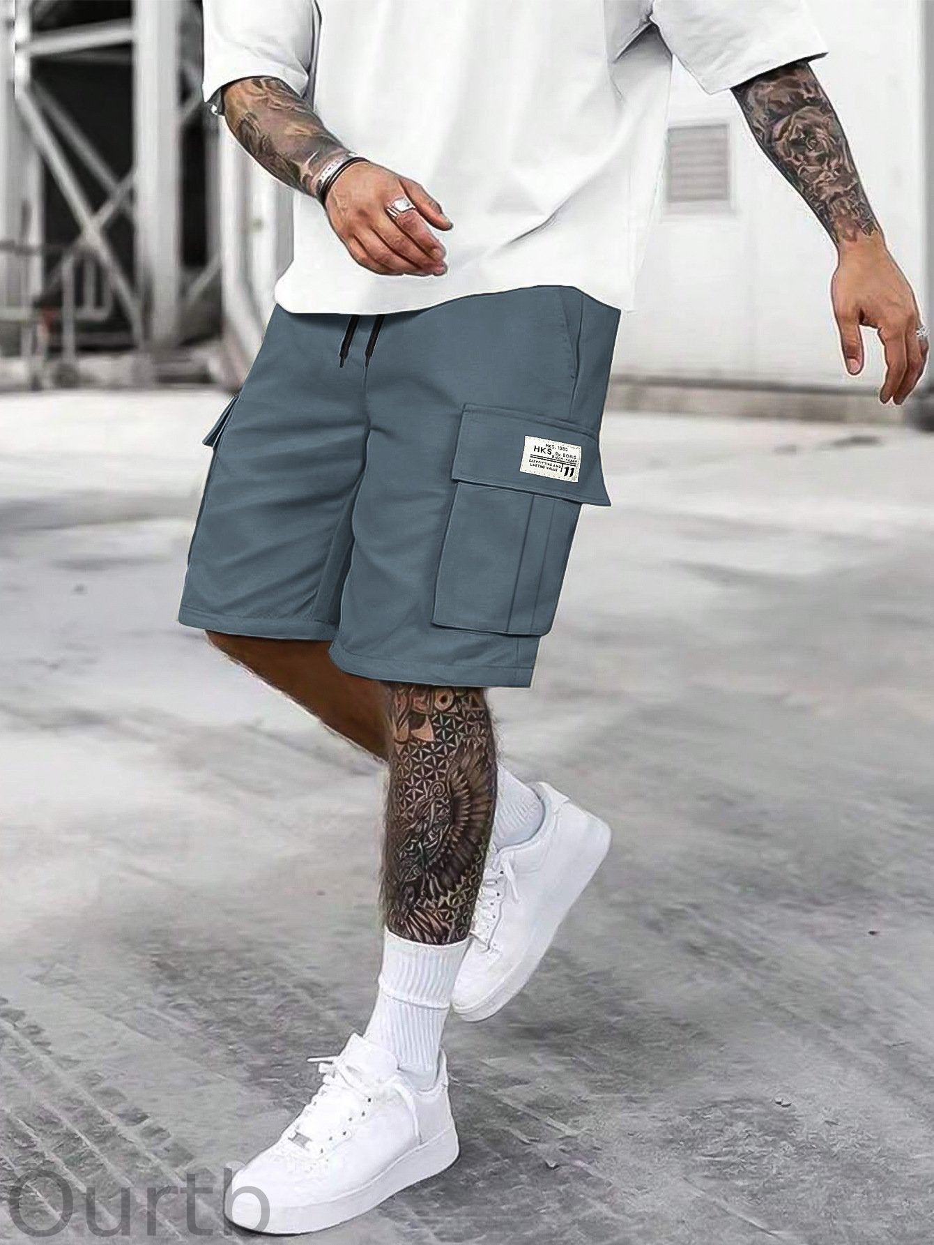 Men's Solid Color Cargo Shorts With Multiple Pockets
